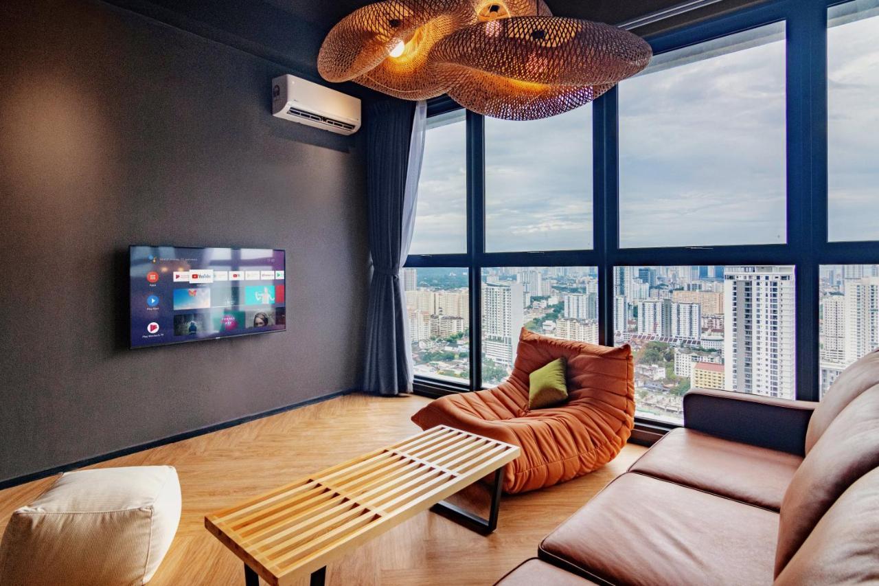 Urban Suites, Spectre Collection By Stellar Alv Jelutong Kültér fotó